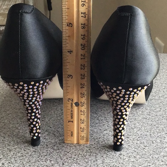 Platform Heels - Picture 5 of 9